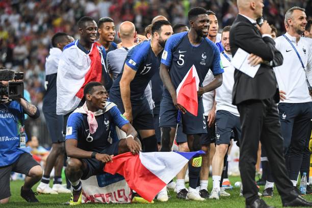 斯特鲁斯突 斯特鲁斯突