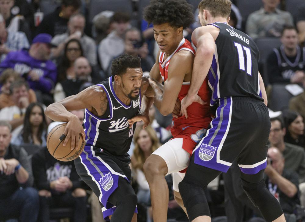 不难发现它 不难发现它