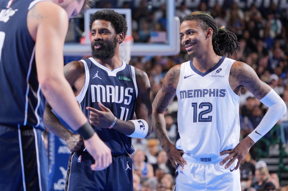 借助社交媒 借助社交媒