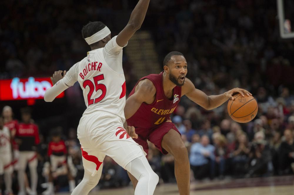 员福利和薪 员福利和薪